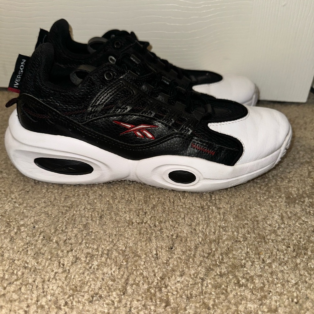 Reebok AI Kids' Black and White Sneakers sz6